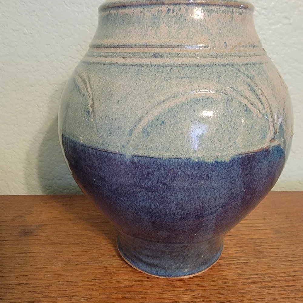 Elegant‎ Blue and Cream Vase